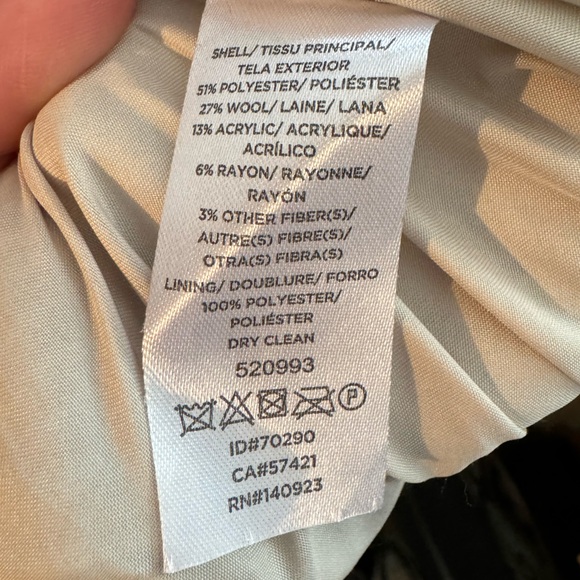 LOFT Stylish Wool Blend Winter Coat - Picture 8 of 8